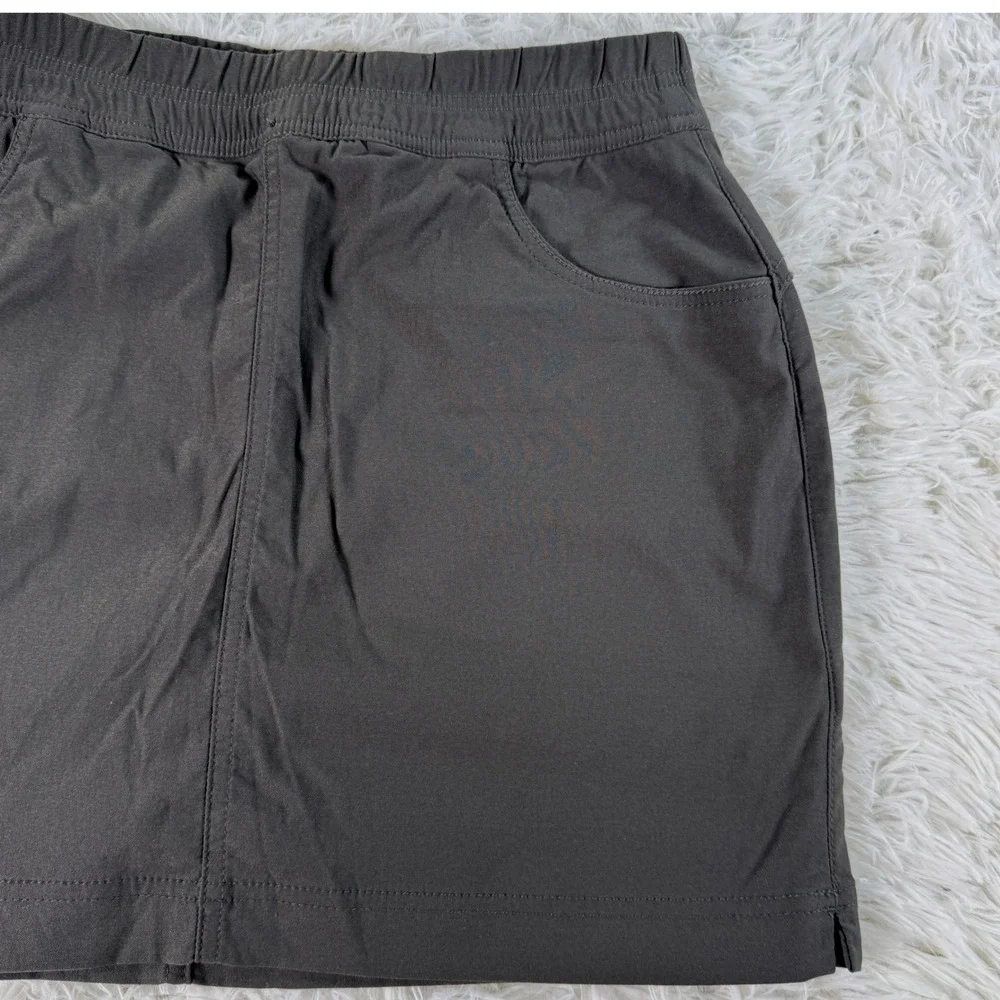 prAna Women's Size 10 Skort Elastic Waist Hiking Outdoors Gorpcore Casual Active